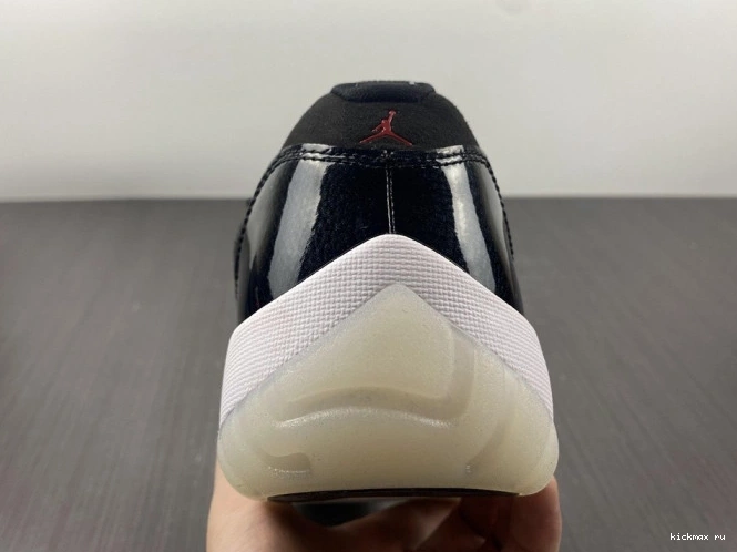 Rep AV2187-001 Retro 72-10 11 Air Low Jordan 0705